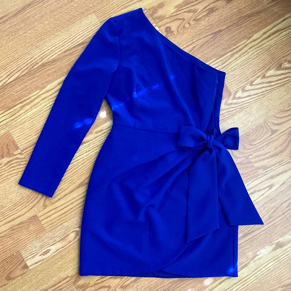 Royal blue dress, one shoulder.